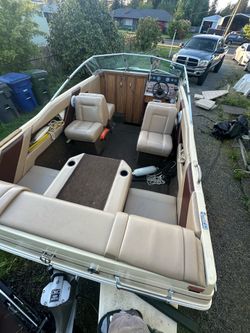 1985 sea ray Seville cuddy cabin