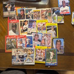 Lot of 11 San Diego Padres Mixed Baseball Cards