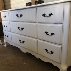 Dresser  Good  Condition 