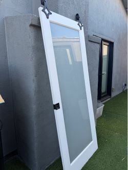 White frost door