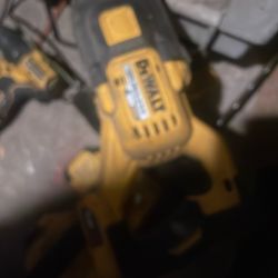 Dewalt