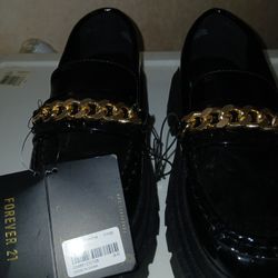 Brand New FOREVER 21 SHOES SZ 9 