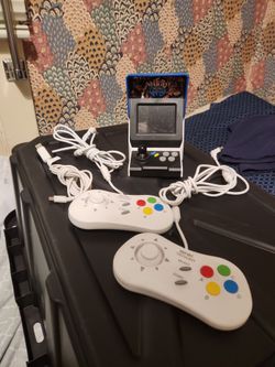 SNK Neo Geo Mini International Edition Console + 2 Controllers
