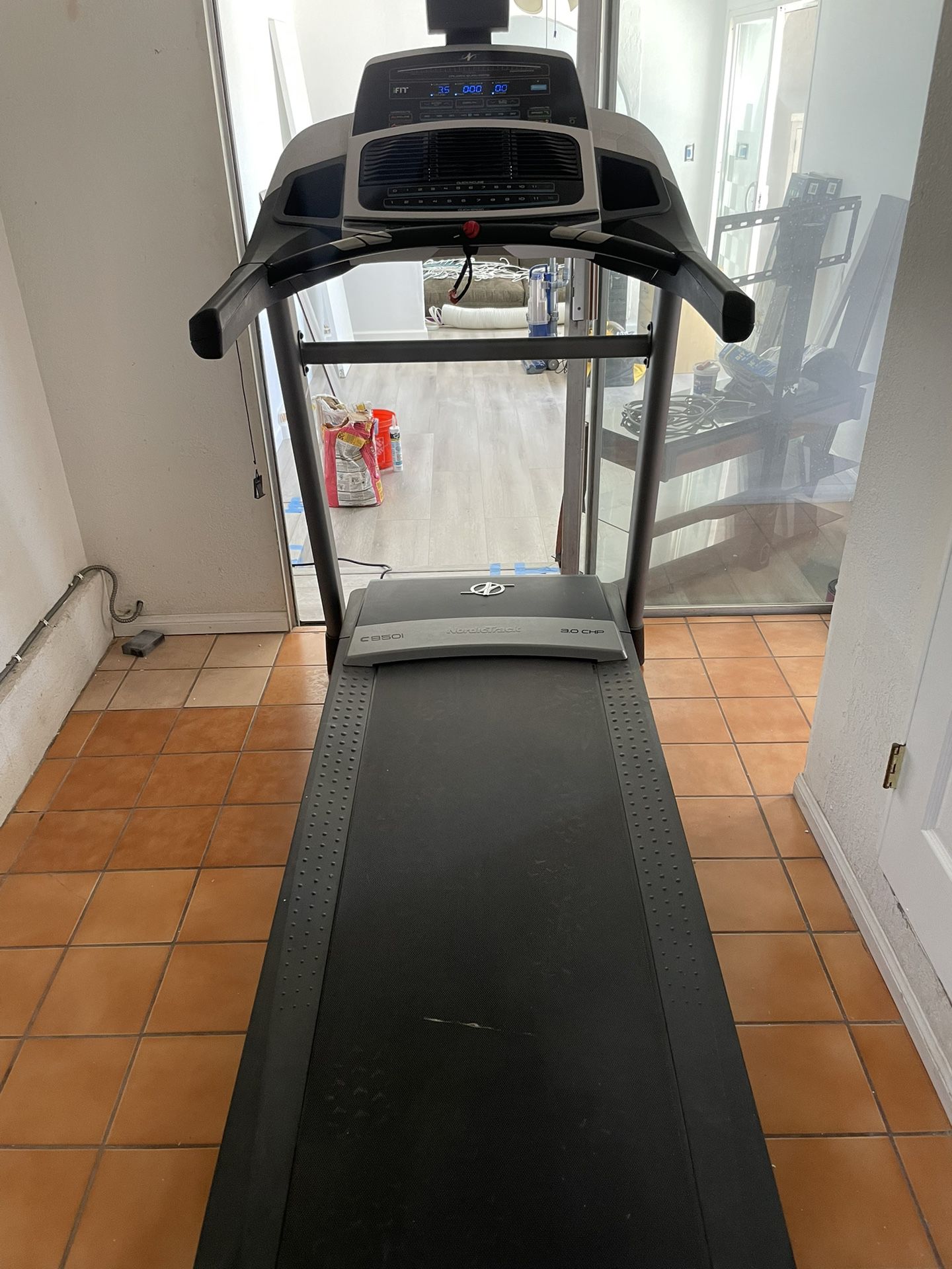 NordicTrack C950i Treadmill 