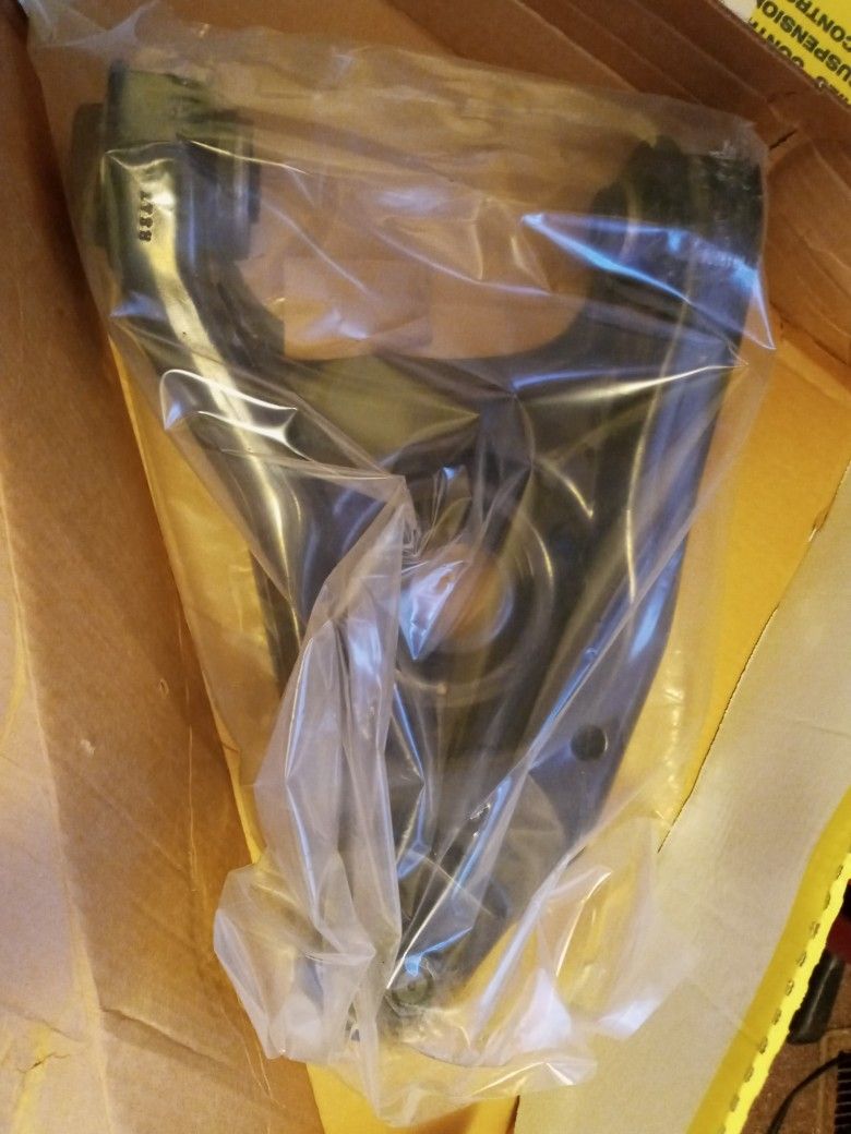 Brand New left and right control arms for a 02 mustang GT.
