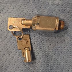 Cylinder Lock with 2 Keys For Storage Units