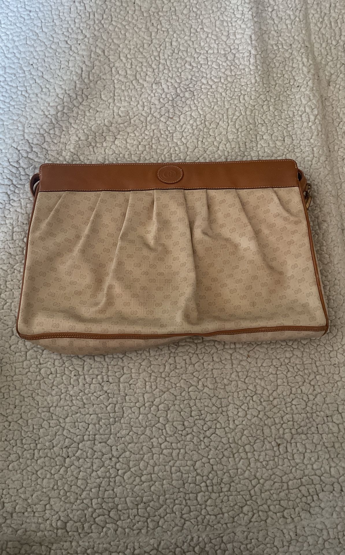 *Vintage* Gucci Handbag