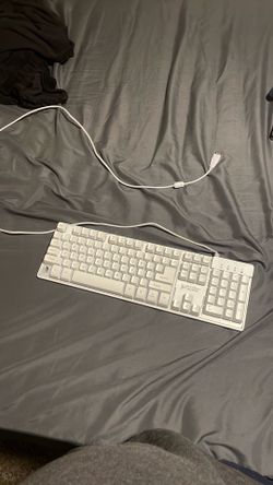 Sky tech gaming keyboard
