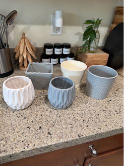 Set of 5 gray white ceramic planter pots floral garden succulent vase plant