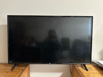 LG 43" 4K Smart LED TV