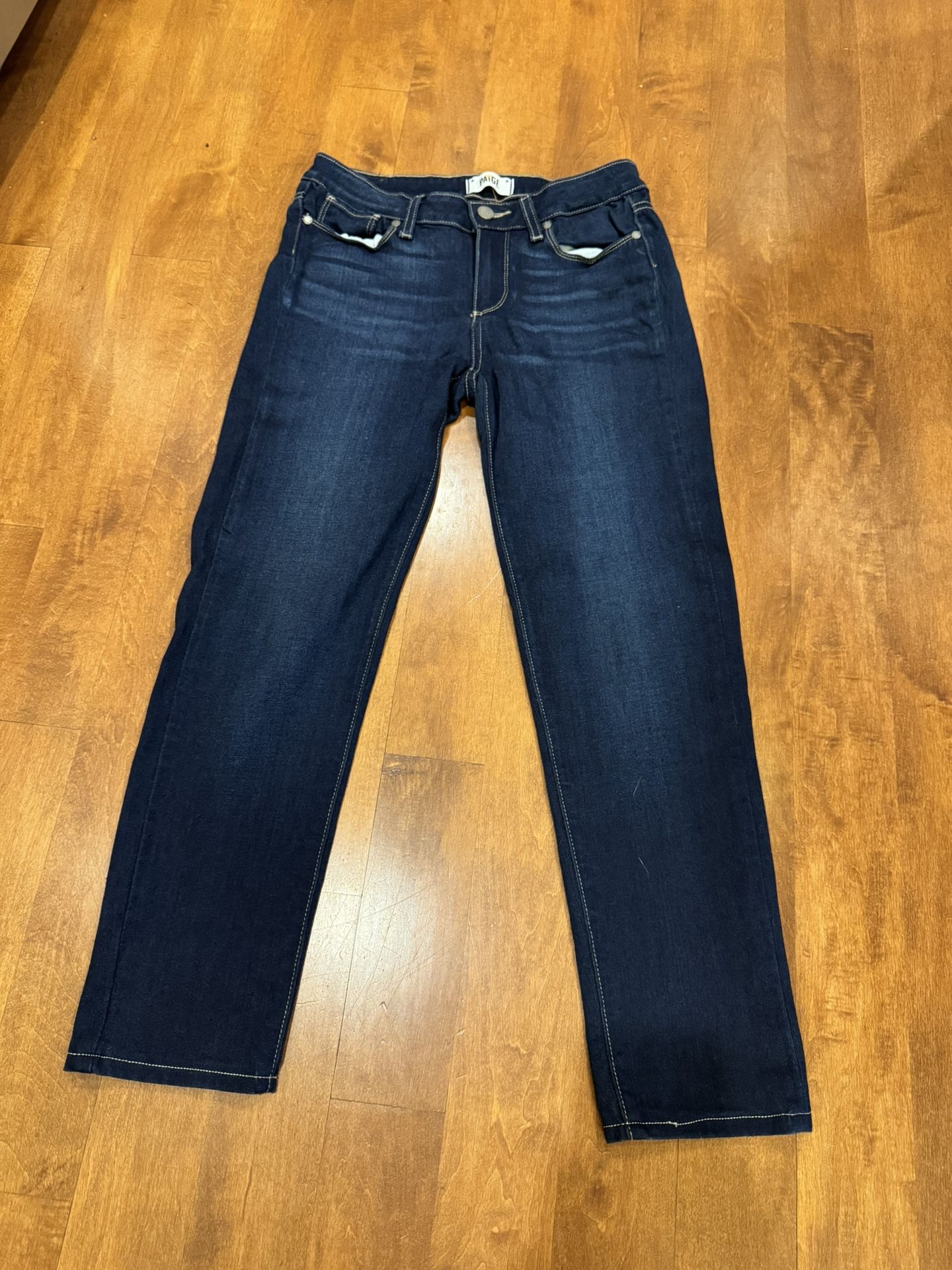 Woman’s Paige Skyline Ankle Peg Jeans Shipping Available