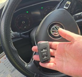 Volkswagen key fob replacement Volkswagen key car key