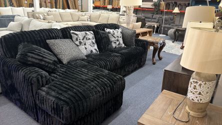 Seccionales Disponibles ## Sectional in Stock