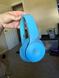 Beats Solo Pro Wireless Headphones Blue