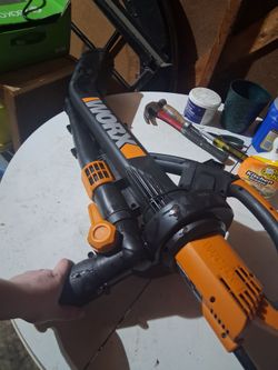 WORX Electric Leaf Blower Vacuum