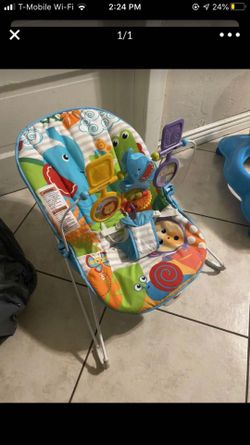Baby bouncer