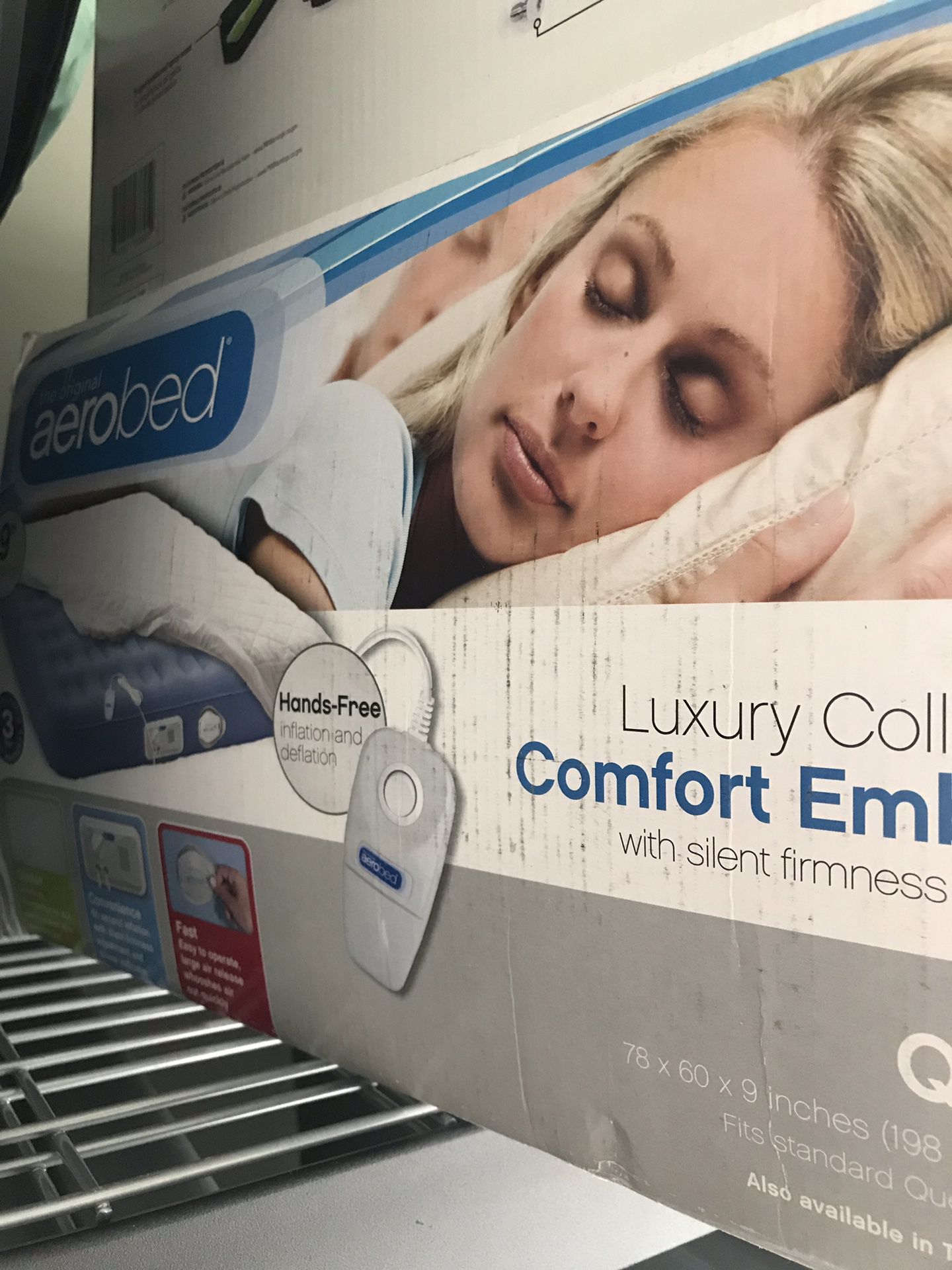 Aero bed - air mattress queen