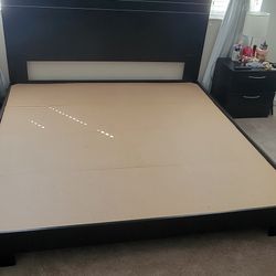 King Bed Frame (No Matress Included)