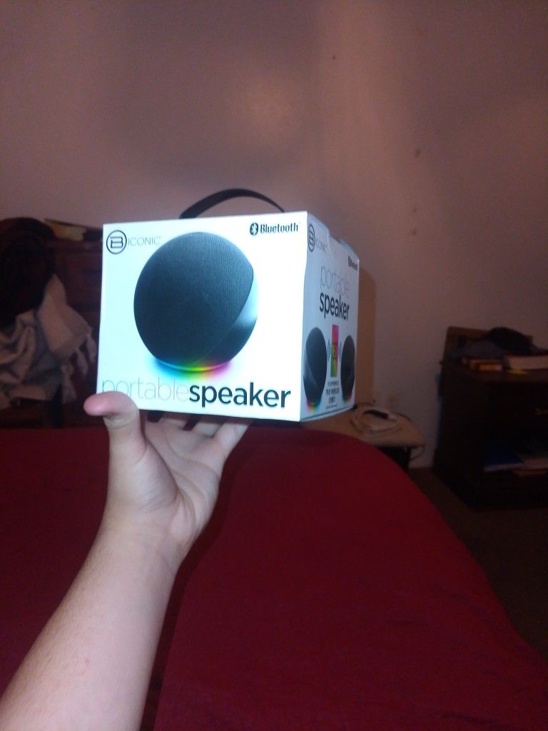 Bluetooth Speaker. Fair Sound Quality