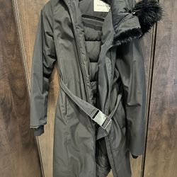 Aritzia Babaton Black Long Parka