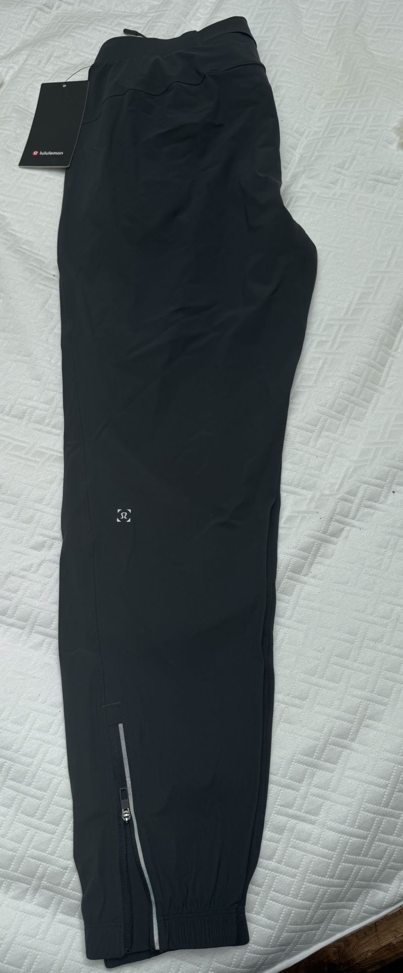Medium New With Tags Lululemon Men’s Jogger