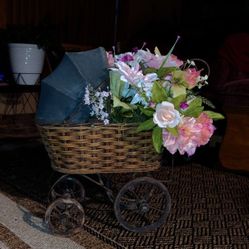 Vintage Baby Doll Stroller Perfect Baby Shower Present  Or Yard Art!!