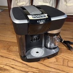 Keurig Rivo R500 LaVazza Espresso Cappuccino Latte Frothing Machine System Cafe