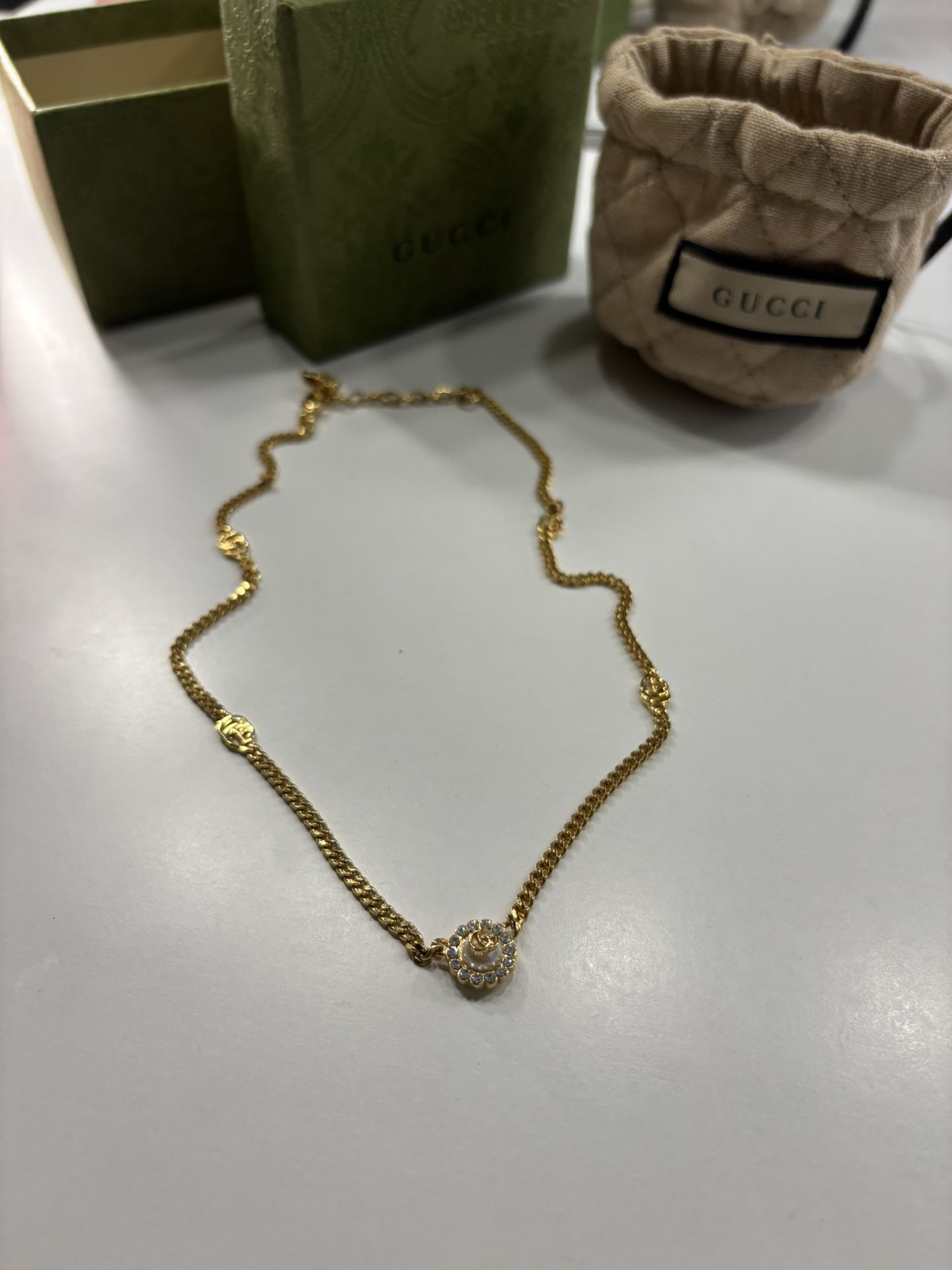 Women Gucci Necklace