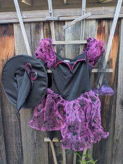 Girl's Witch Halloween Costume