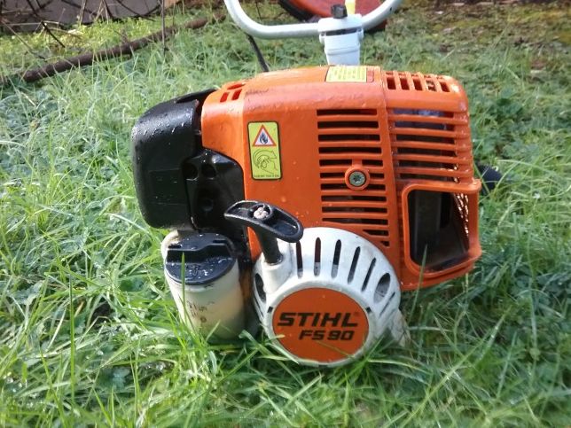 Stihl FS90 Weed Trimmer