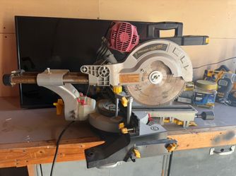 Chicago Electric 12” Sliding Compound Miter Saw – Model 61970