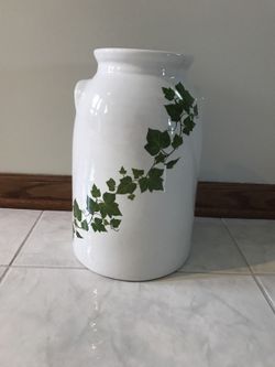 Ivy Milk Jug Vase 