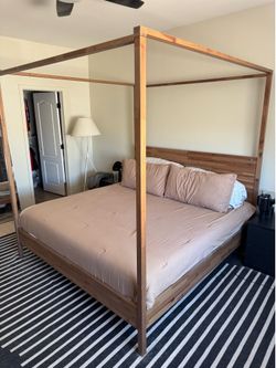BED - KING SIZE