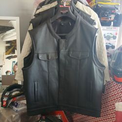 Club motorcycle leather vest size medium fly racing highway 21 brand new real leather