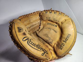 Rawlings Catcher's Mitt Right Hand Throw Baseball Leather Glove RHT RTD31CM