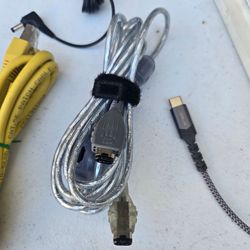 Cords, adaptors and various lot of electrical stuff