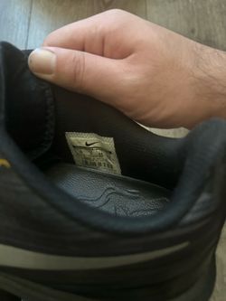 Kobe’s size 10 Men’s