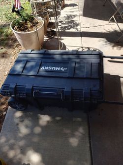 Tool box on wheels