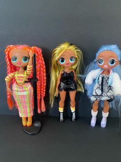 L.O.L. Surprise! Fashion Doll Lot of 3 Colorful Hair Blue Eyes Removable Clothes