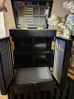Pier 1 Jewery Box