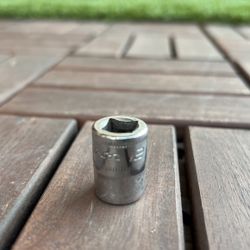 Snap On  Socket 12 mm.  3/8 Drive