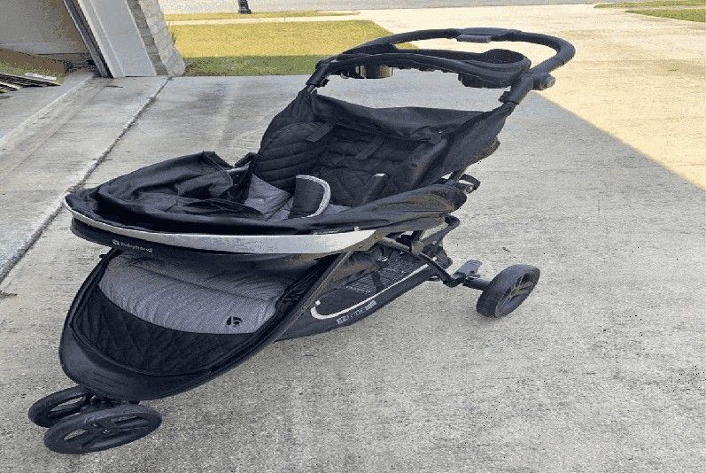 you mention New Children's Stroller – Safe, Stylish, and Adventure-Ready
