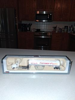 RANGER FUELS TRUCK DIE-CAST METAL 1:64 FROM SPECCAST NEW FACTORY SEALED