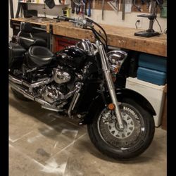 2006 Suzuki Boulevard 