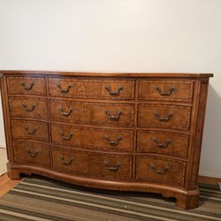 Drexel Heritage Large Vintage 12 Drawer Dresser