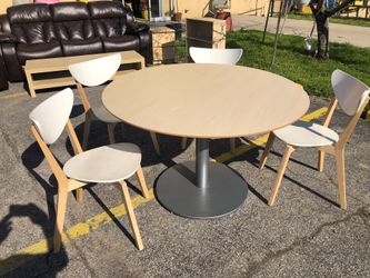 Table and 4 chairs