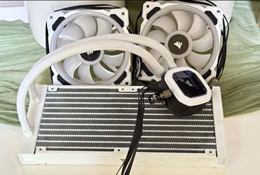 Corsair 240mm AIO Liquid CPU Cooler White