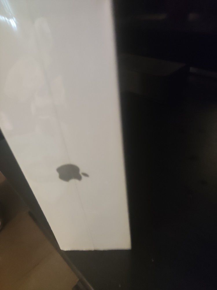 Airpods Max ( Sealed)