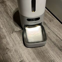 Pawsync Dog Feeder