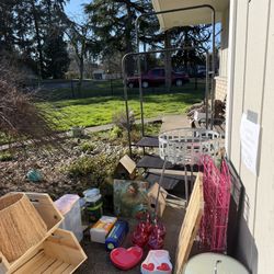 Mini Yard Sale - Kitchen Goods, Dog Crate, Taylor Swift Album, Crates, Closet Rack, Pantry Items Etc 